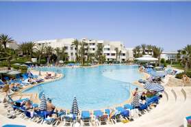 agadir hotel dunes d'or propre et sympa avec �norm�ment d'activit�s